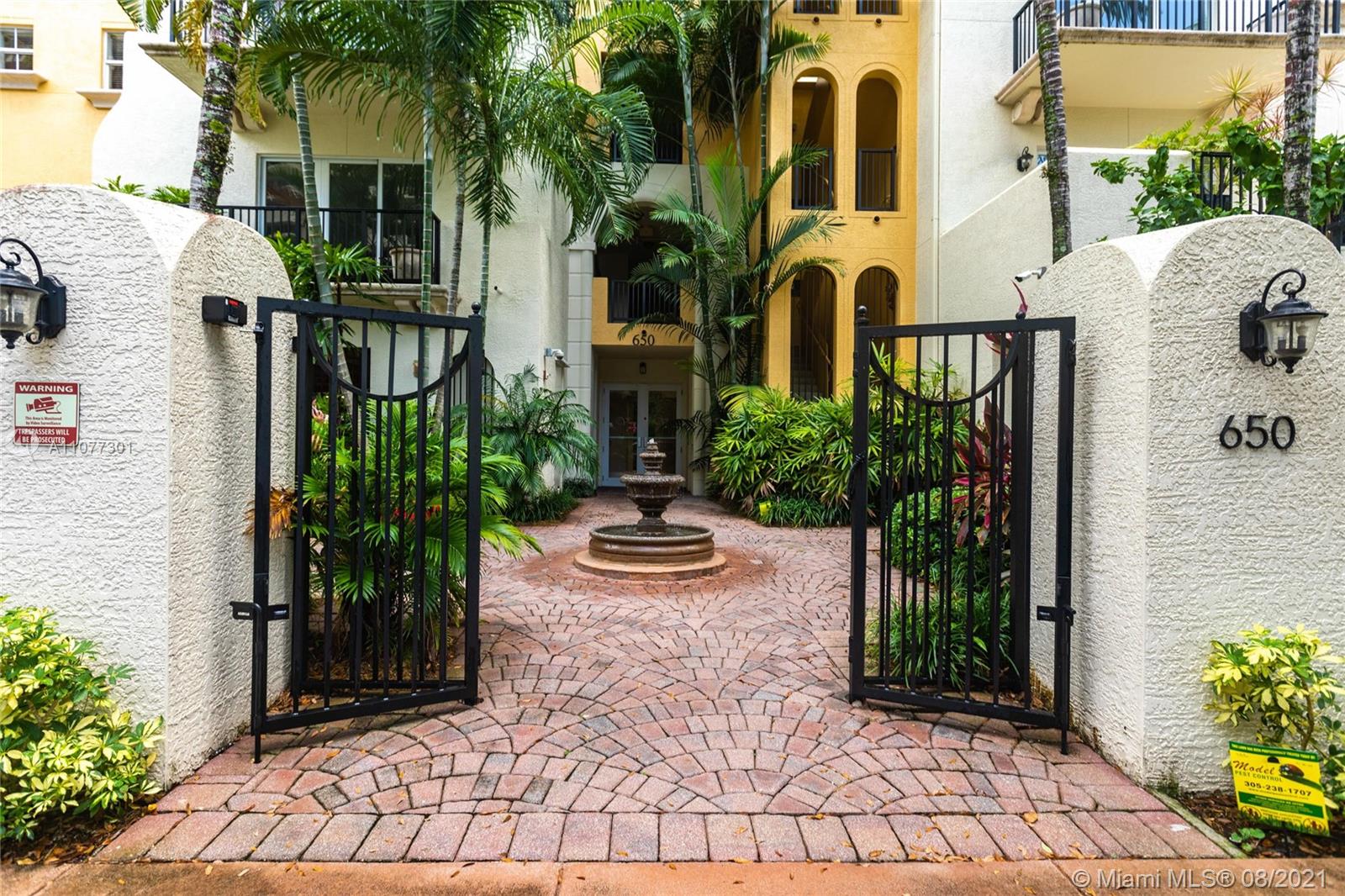 Photo 1 of Valencia Grande Condo in Coral Gables - MLS A11077301