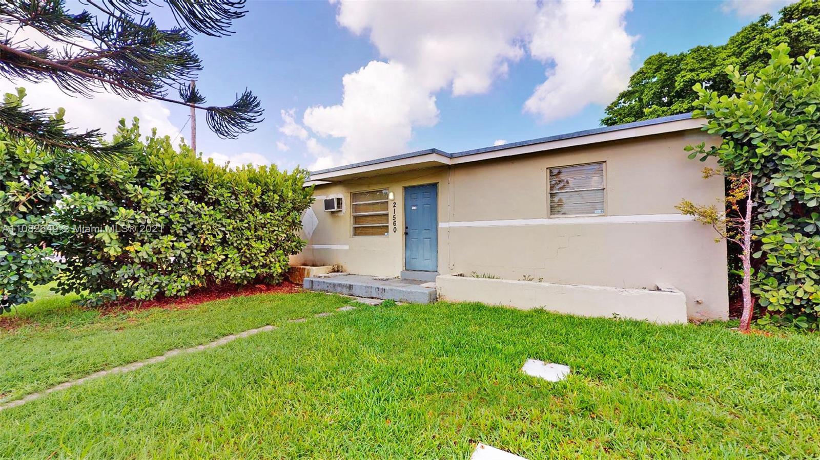 21560 SW 122nd Ave B, Miami, FL 33177