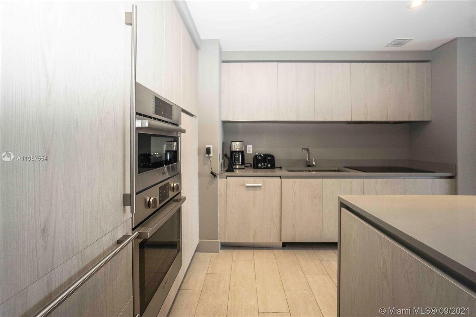 4010 S Ocean Dr R3307, Hollywood, Florida 33019, 2 Bedrooms Bedrooms, ,2 BathroomsBathrooms,Residential,For Sale,4010 S Ocean Dr R3307,A11087554