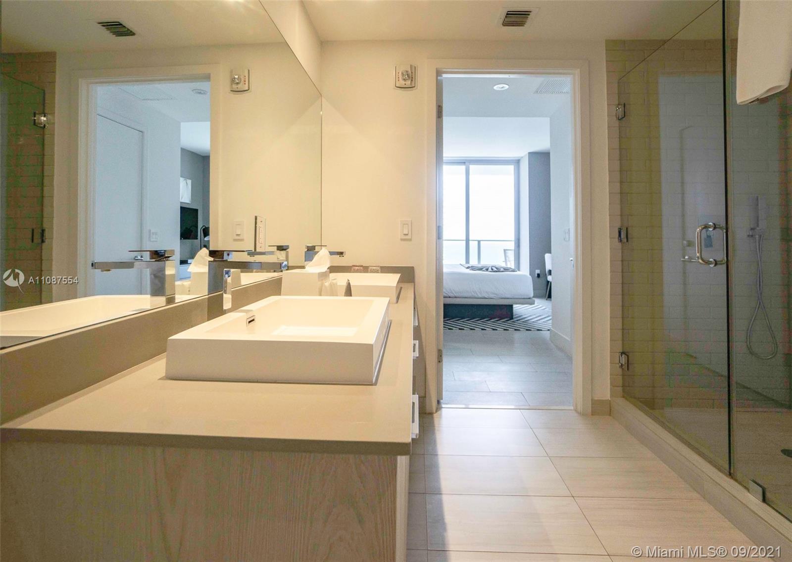 4010 S Ocean Dr R3307, Hollywood, Florida 33019, 2 Bedrooms Bedrooms, ,2 BathroomsBathrooms,Residential,For Sale,4010 S Ocean Dr R3307,A11087554