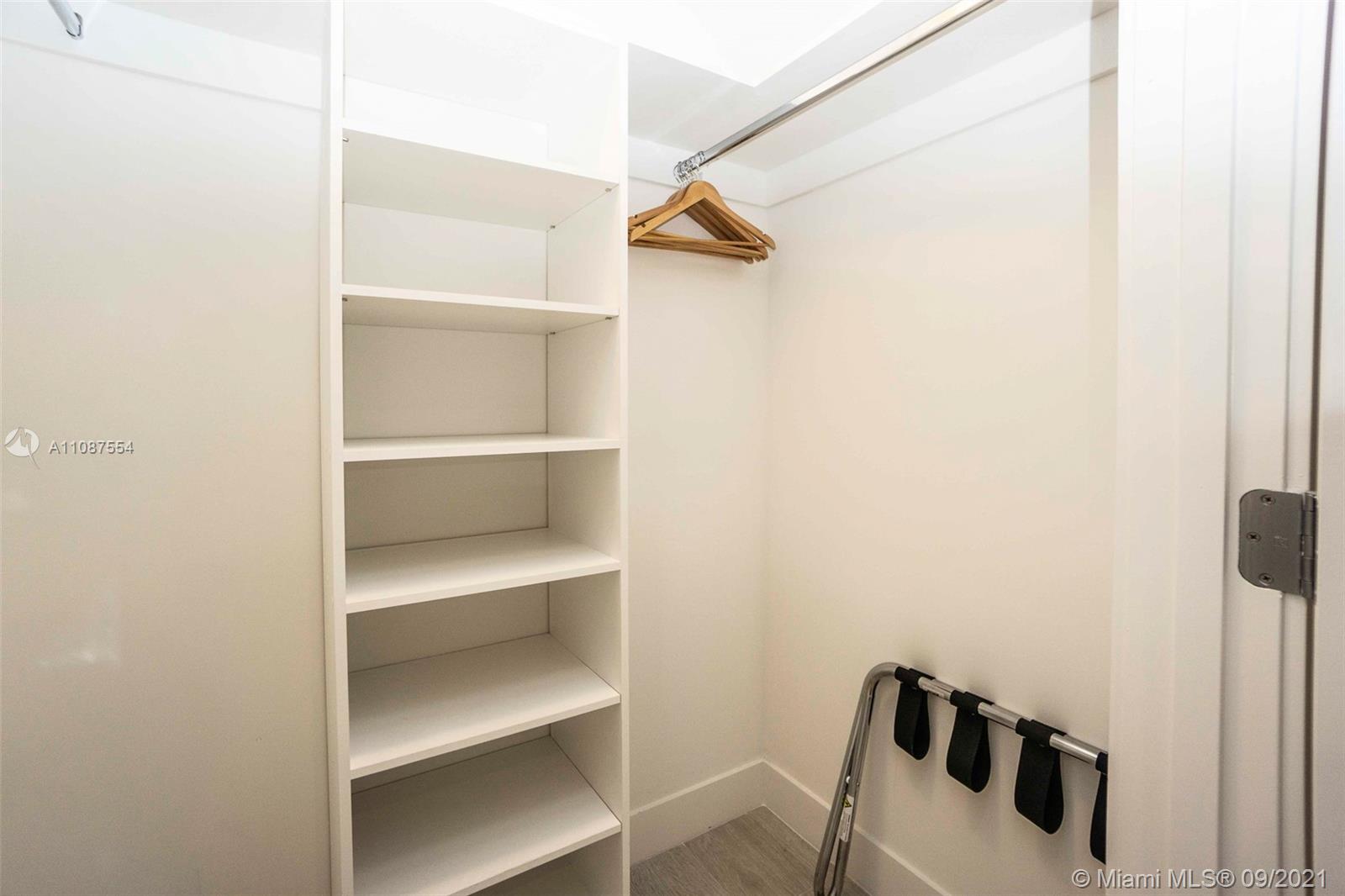 4010 S Ocean Dr R3307, Hollywood, Florida 33019, 2 Bedrooms Bedrooms, ,2 BathroomsBathrooms,Residential,For Sale,4010 S Ocean Dr R3307,A11087554