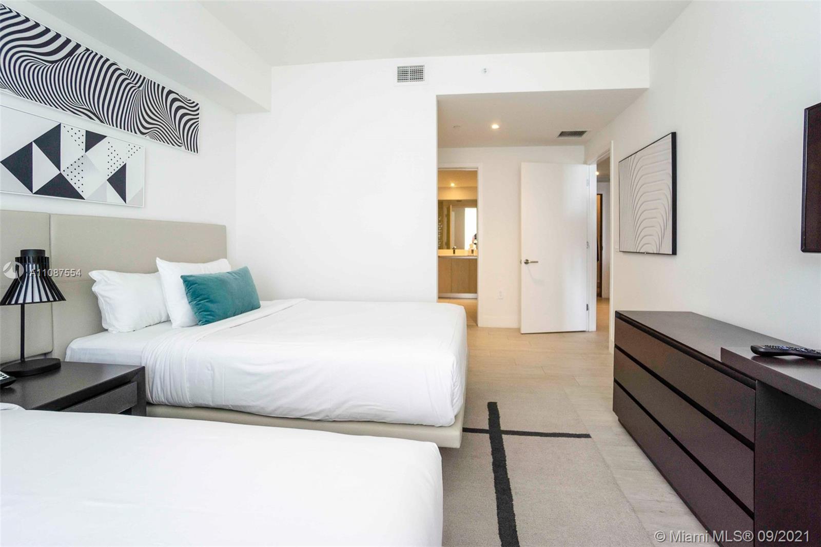 4010 S Ocean Dr R3307, Hollywood, Florida 33019, 2 Bedrooms Bedrooms, ,2 BathroomsBathrooms,Residential,For Sale,4010 S Ocean Dr R3307,A11087554