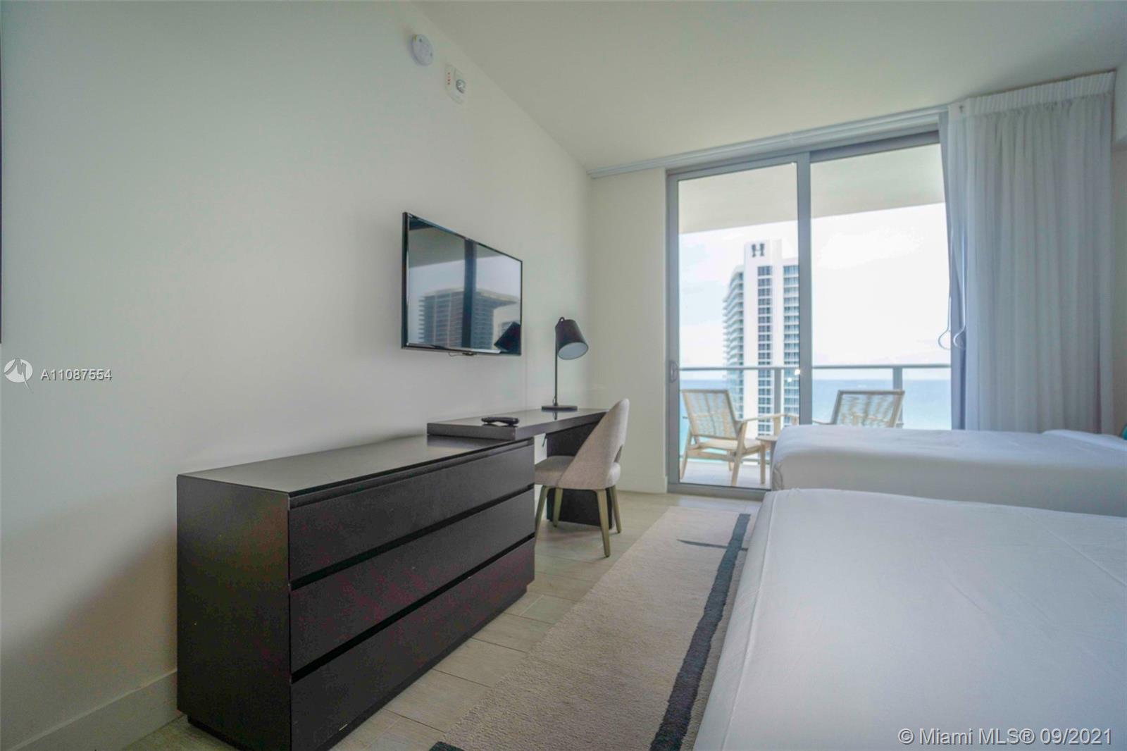 4010 S Ocean Dr R3307, Hollywood, Florida 33019, 2 Bedrooms Bedrooms, ,2 BathroomsBathrooms,Residential,For Sale,4010 S Ocean Dr R3307,A11087554
