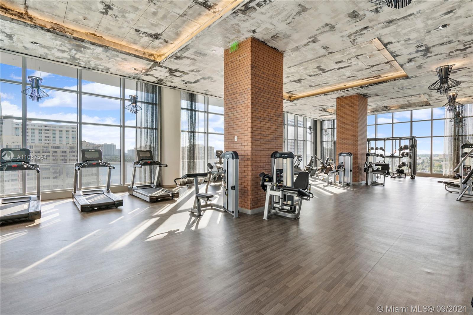 4010 S Ocean Dr R3307, Hollywood, Florida 33019, 2 Bedrooms Bedrooms, ,2 BathroomsBathrooms,Residential,For Sale,4010 S Ocean Dr R3307,A11087554