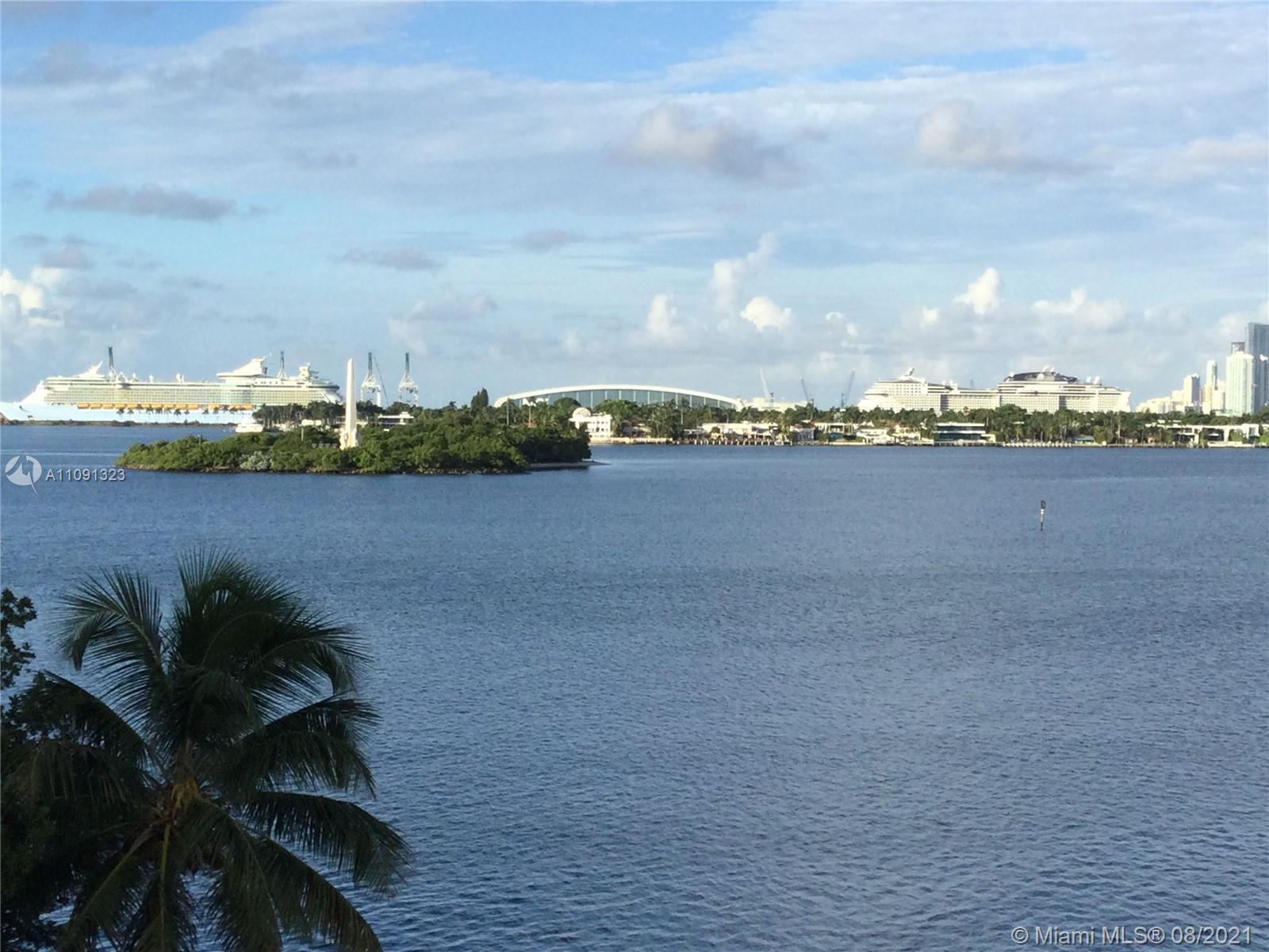 5 Island Ave 5D
