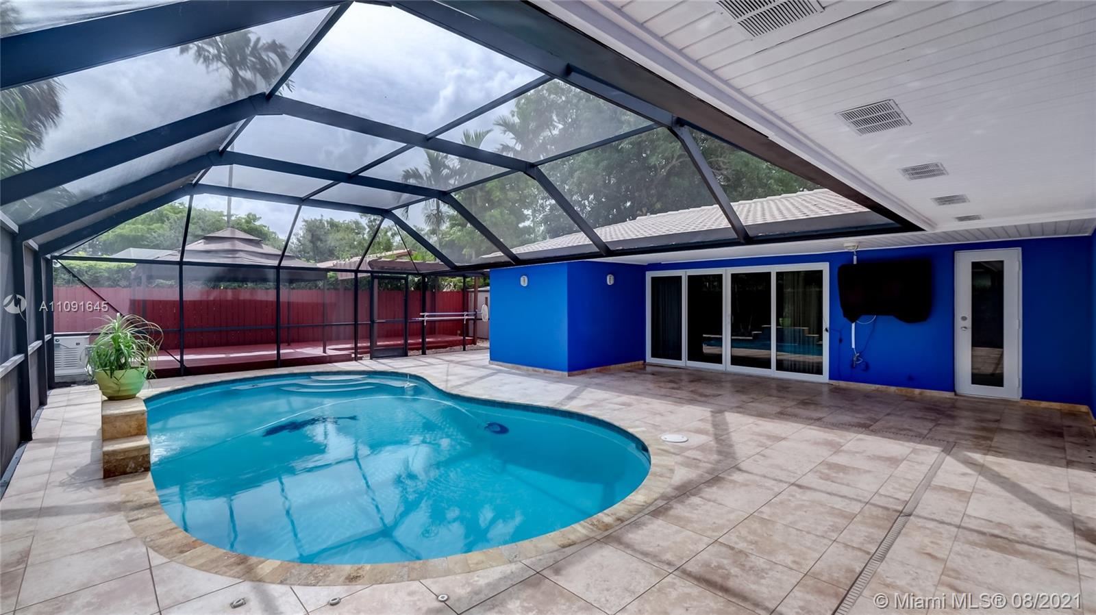 Photo 1 of 14121 Cypress Ct in Miami Lakes - MLS A11091645