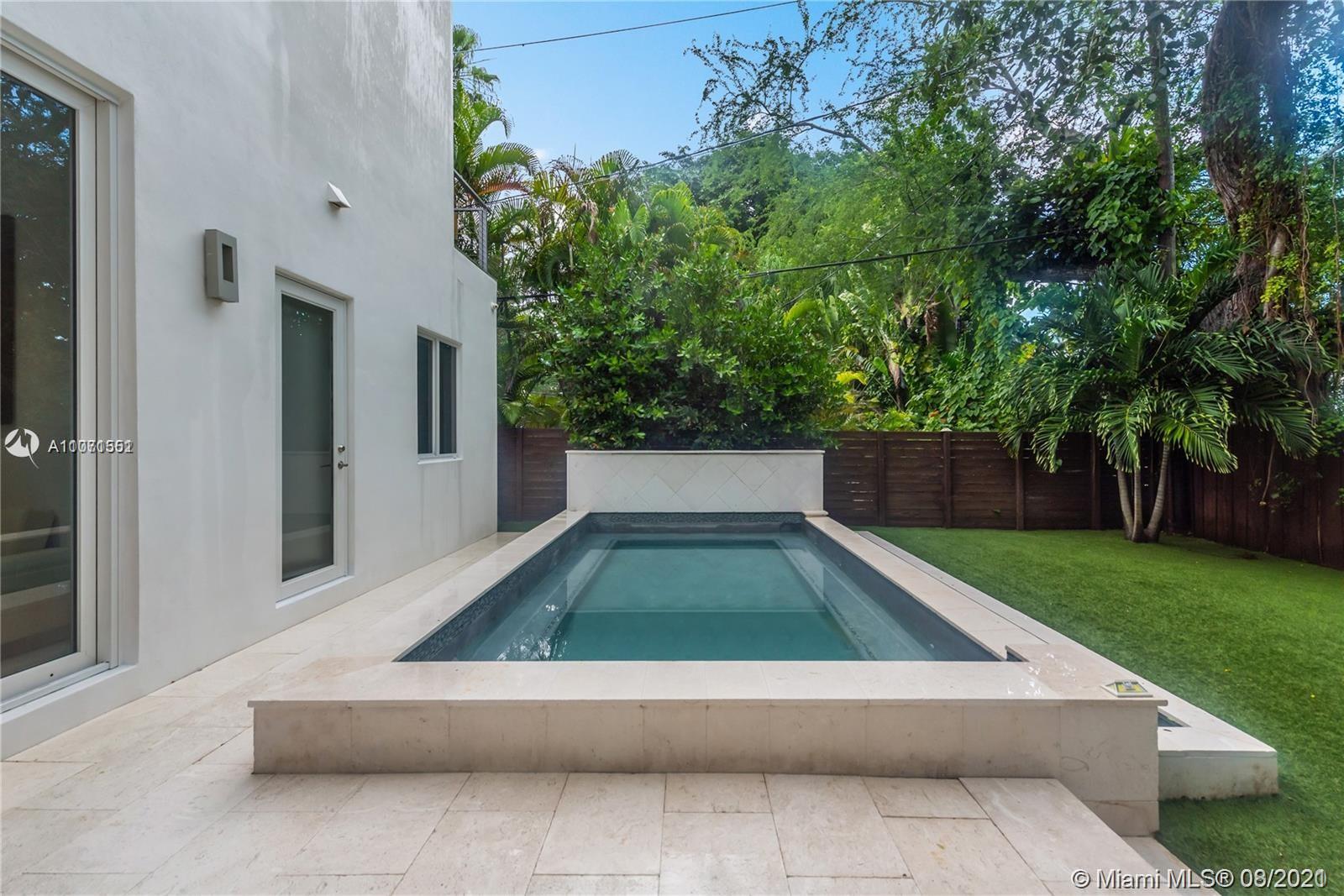 Photo 33 of 3755 Douglas Rd in Miami - MLS A11071551