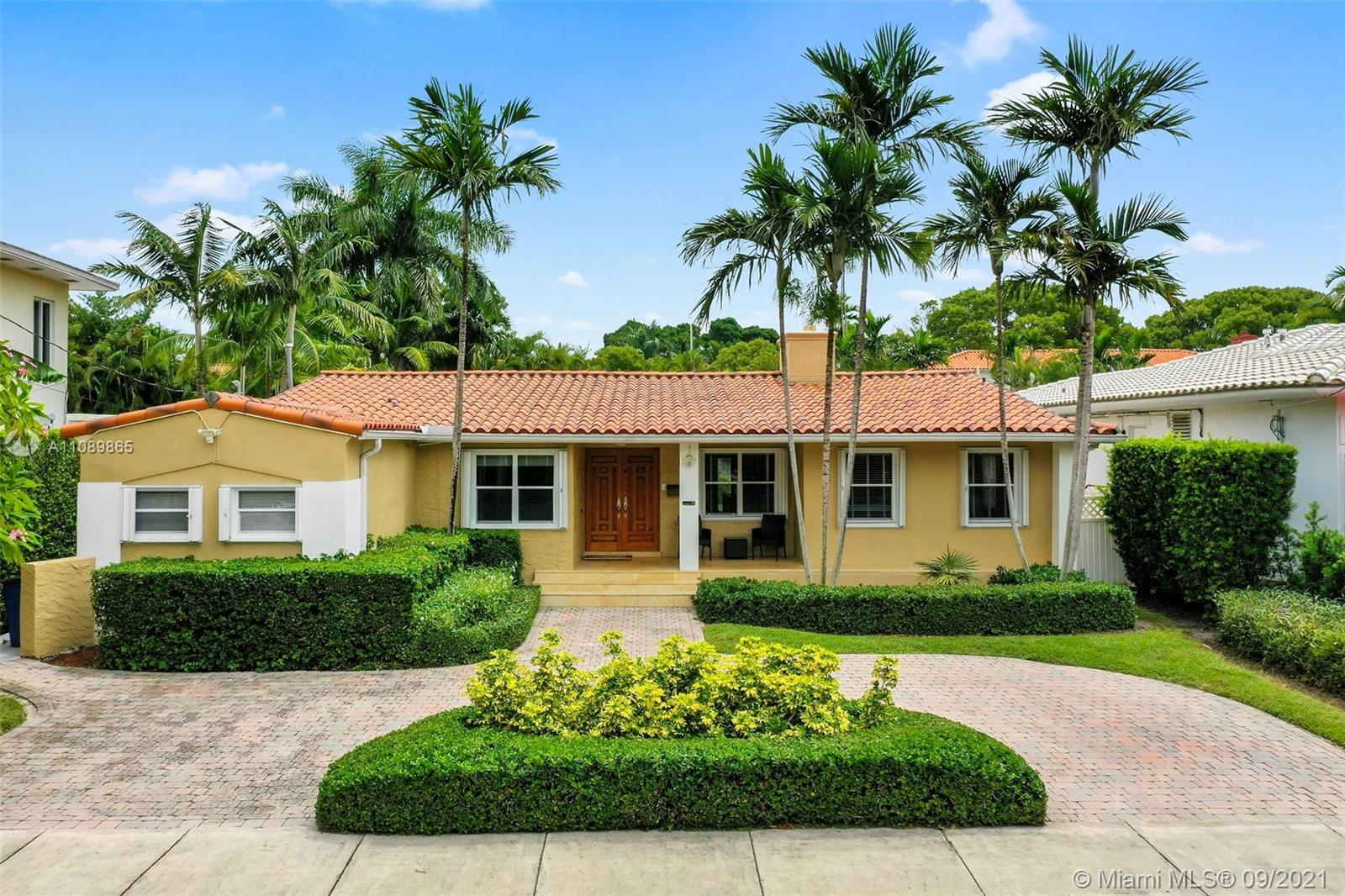 Photo 1 of 5371 Bay Rd in Miami Beach - MLS A11089865