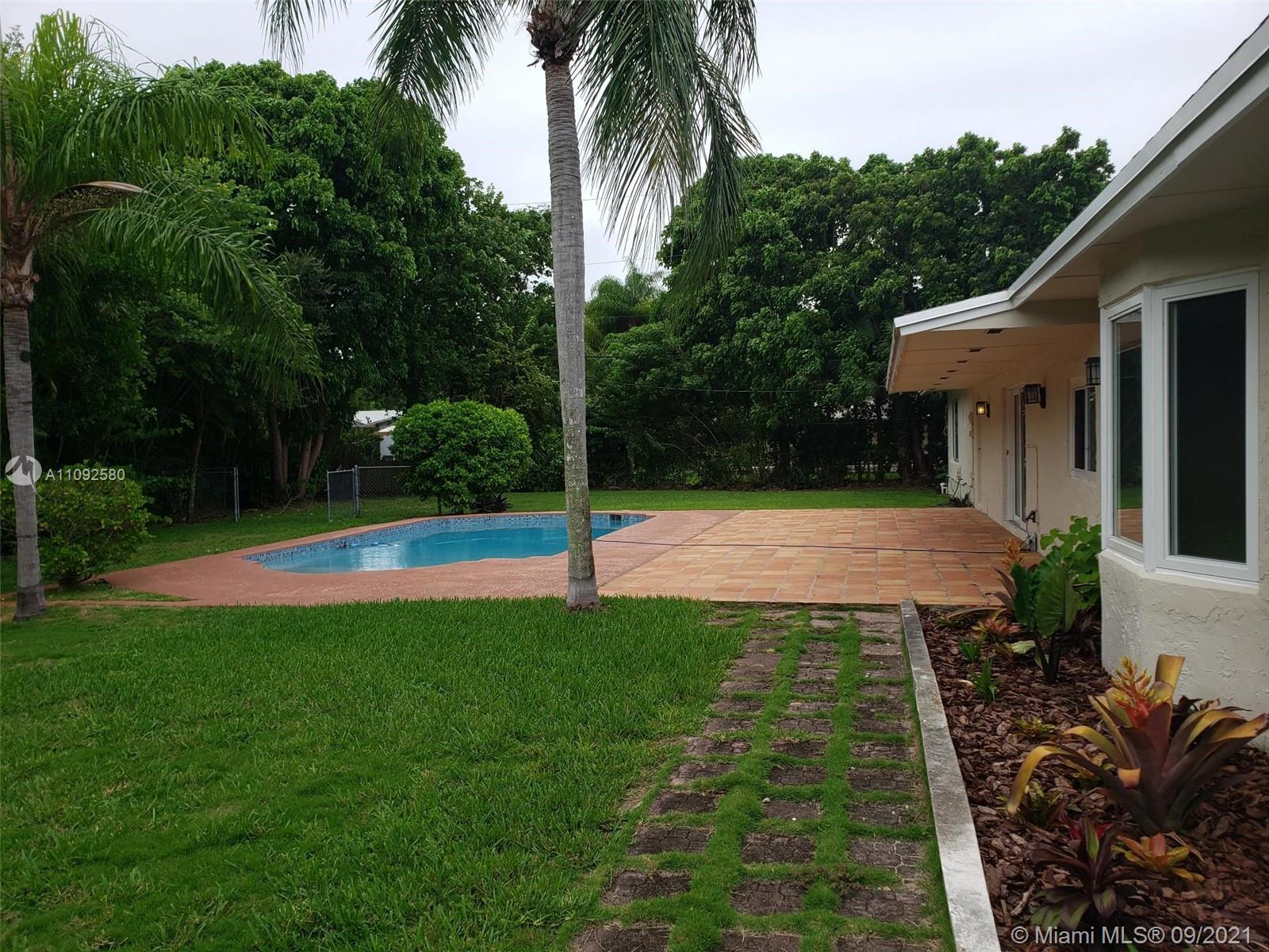 Photo 8 of 14190 97th Ave in Miami - MLS A11092580