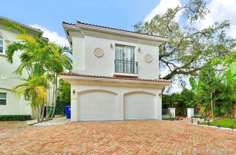 Photo 1 of 2775 Brickell Ct in Miami - MLS A11094578