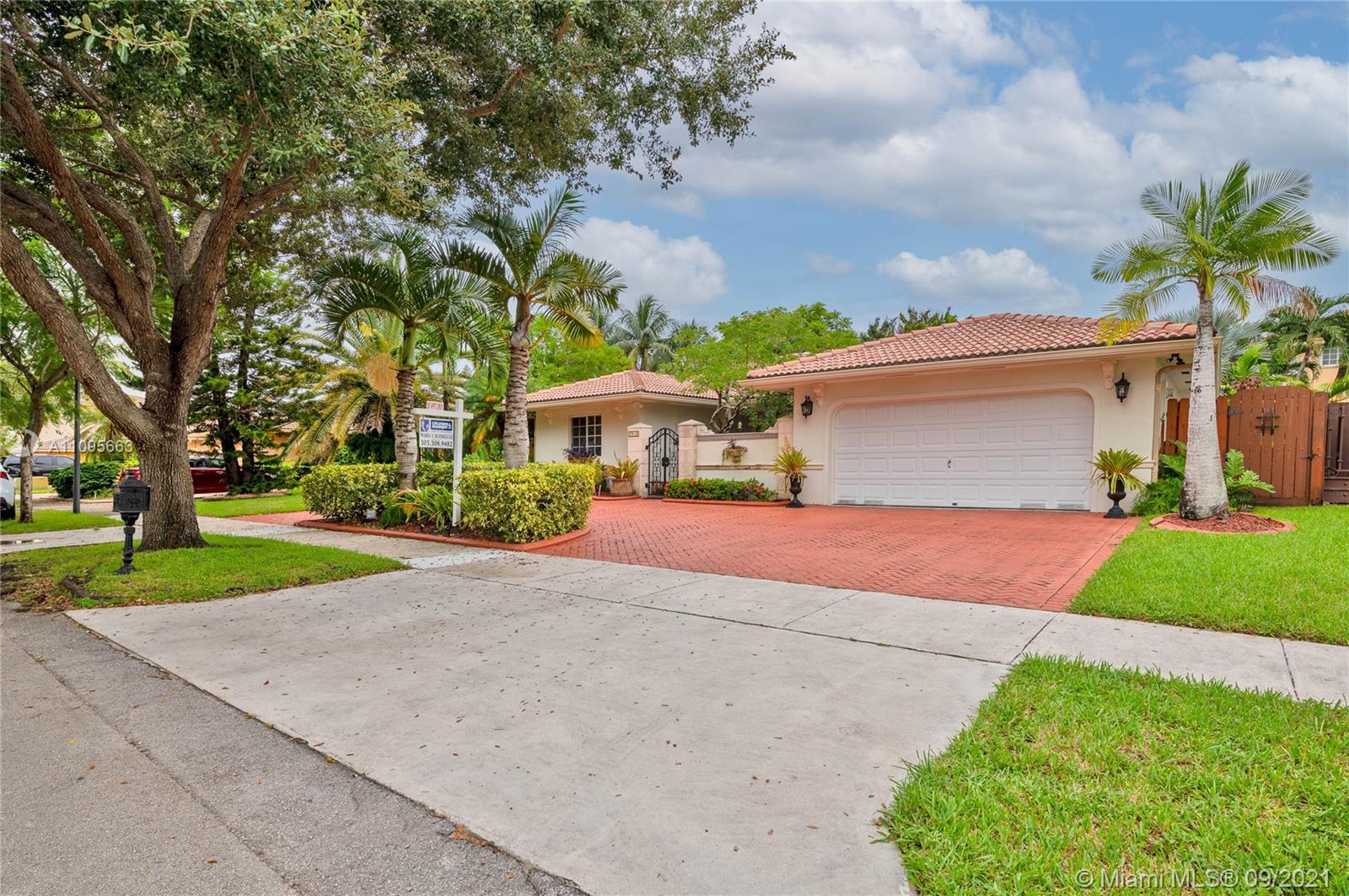 Photo 1 of 7819 166th Ter in Miami Lakes - MLS A11095663