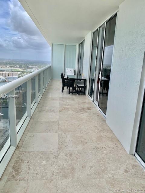 1830 S Ocean Dr 4904, Hallandale Beach, Florida 33009, 3 Bedrooms Bedrooms, ,3 BathroomsBathrooms,Residentiallease,For Rent,1830 S Ocean Dr 4904,A11095976
