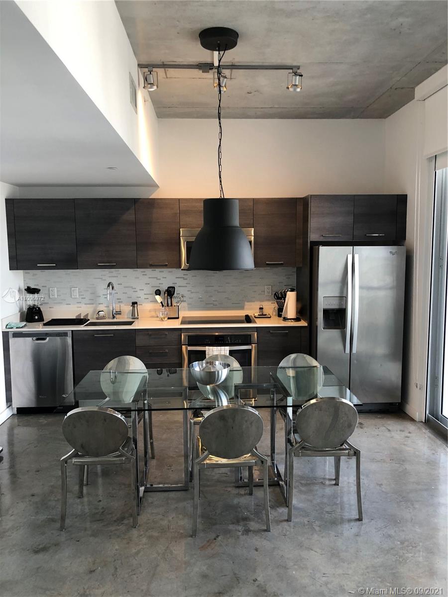 Dining/Kitchen