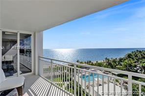 Photo 2 of Sands Of Key Biscayne Con Apt 8D in Key Biscayne - MLS A11096486