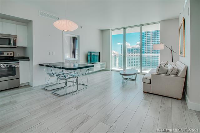 Photo 2 of Plaza On Brickell 950 Apt 3407 in Miami - MLS A11098001