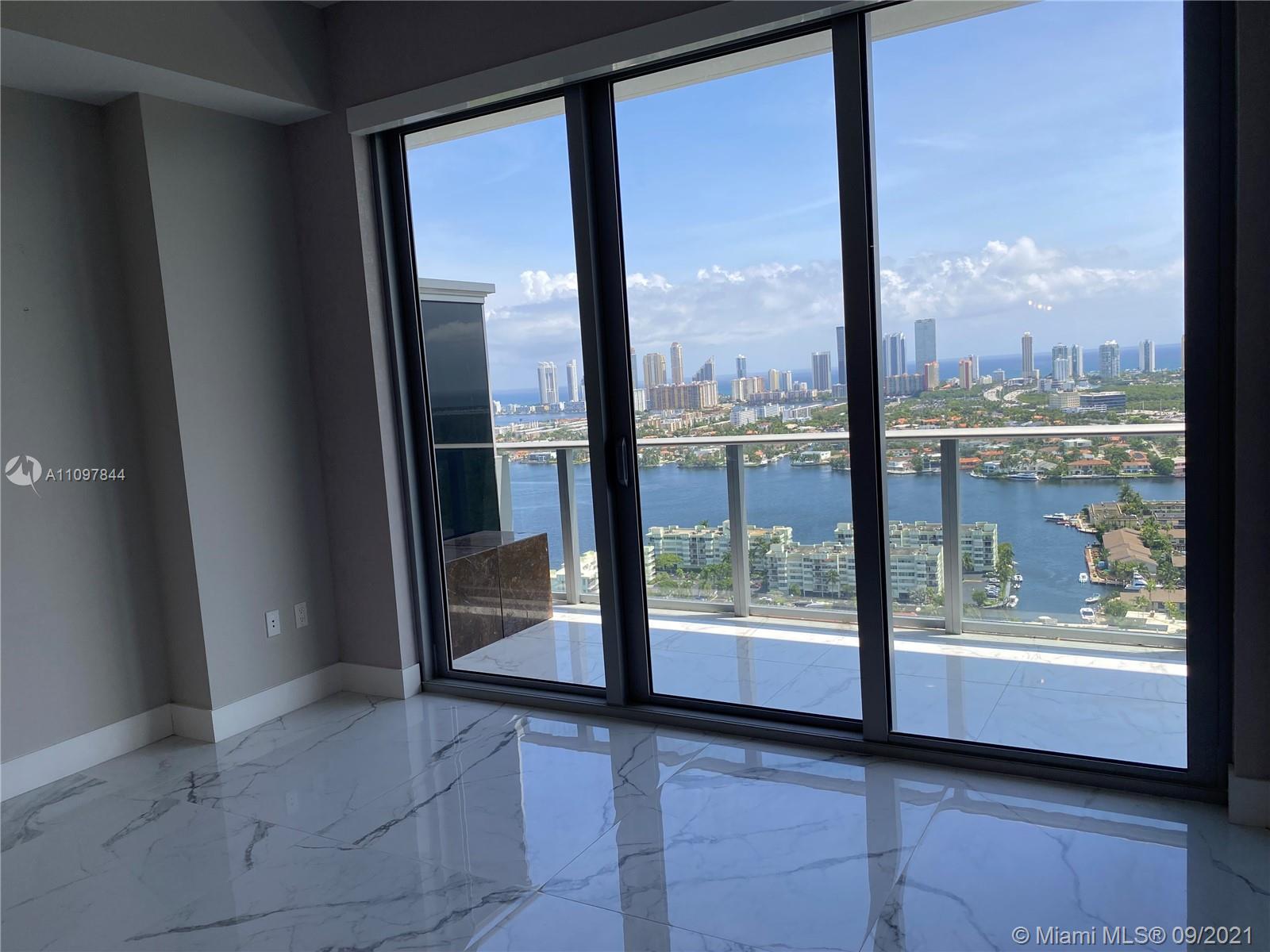 Photo 2 of The Harbour South Condo Apt 3218 in North Miami Beach - MLS A11097844