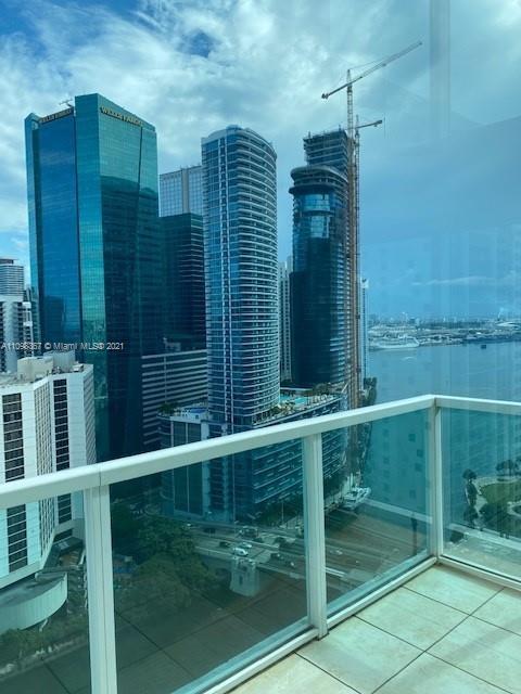 Photo 13 of Brickell On The River S T Apt 1801 in Miami - MLS A11098367
