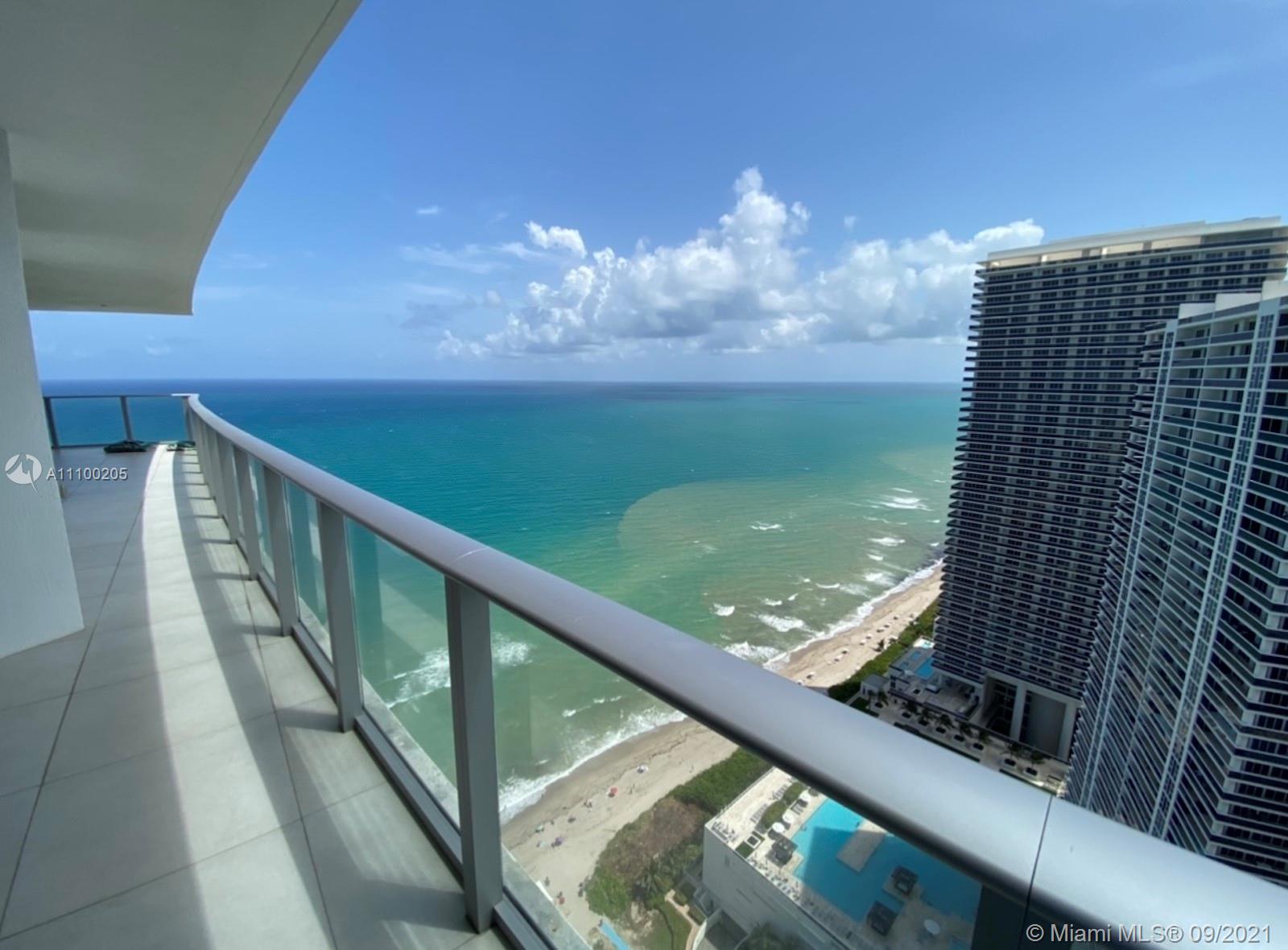 Photo 2 of 4111 South Ocean Drive Co in Hollywood - MLS A11100205