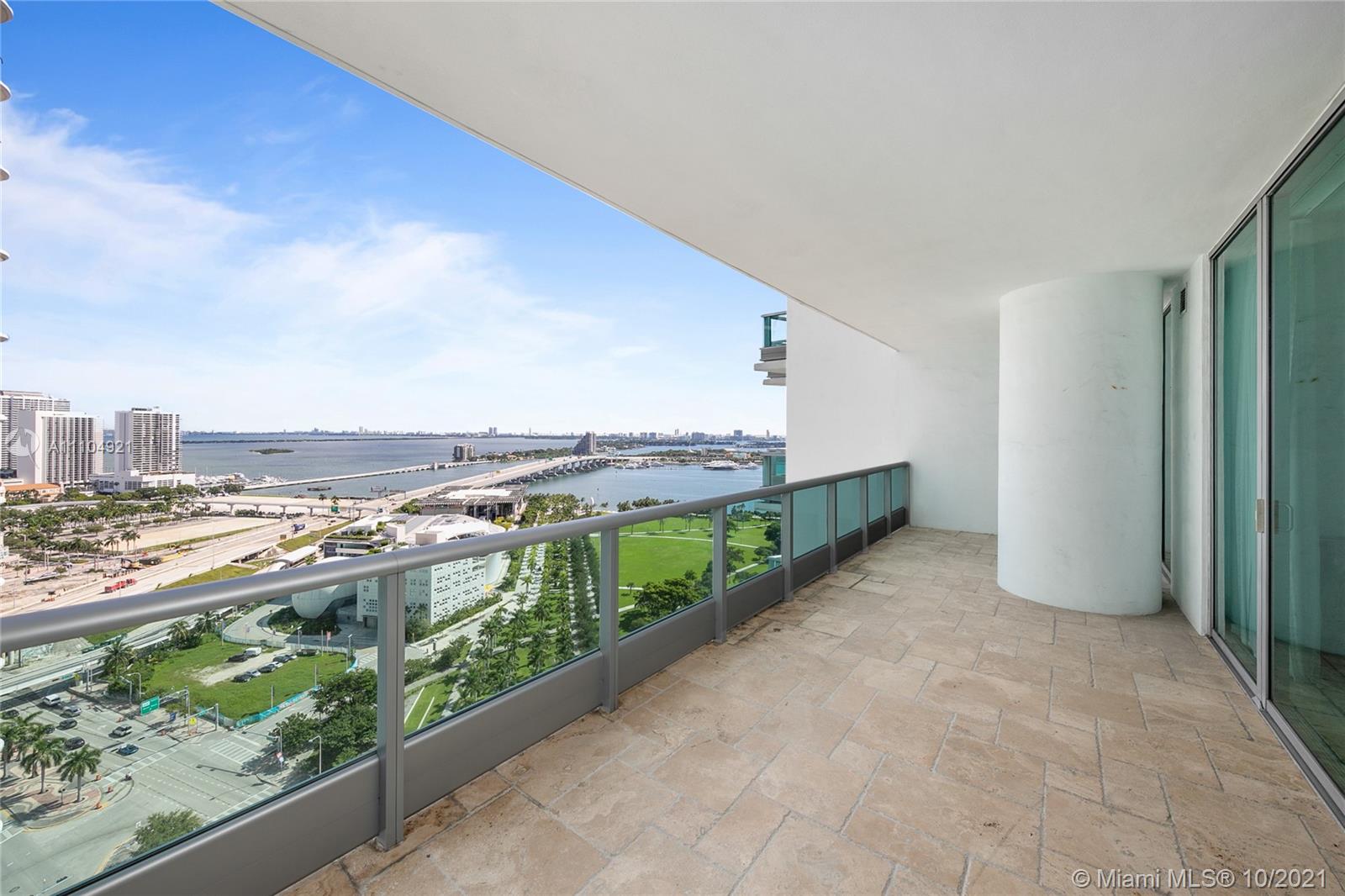 Photo 1 of 900 Biscayne Bay Apt 2708 in Miami - MLS A11104921