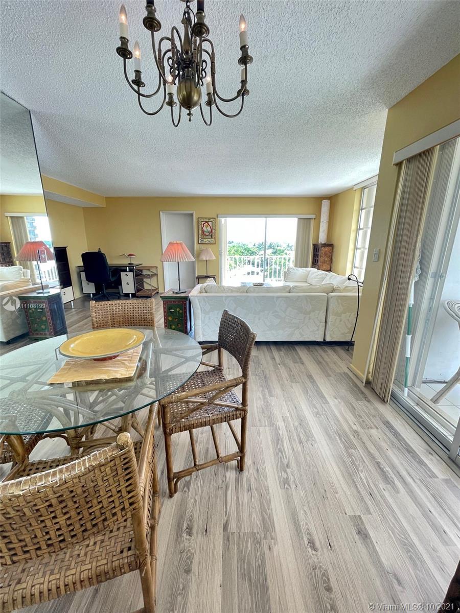 1750 NE 115th St 602