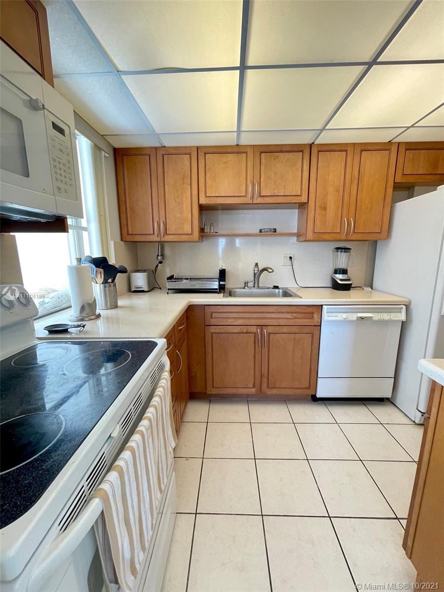 1750 NE 115th St 602