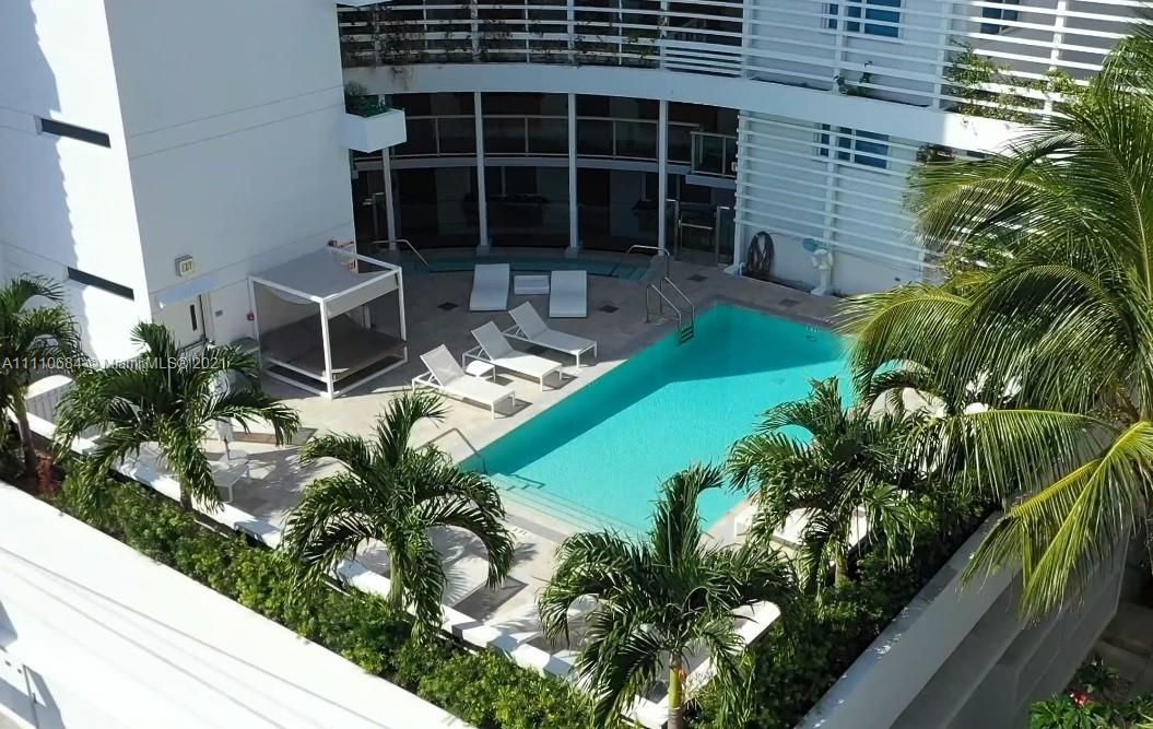 Photo 2 of O Residence Condo Apt 303 in Bay Harbor Islands - MLS A11110684