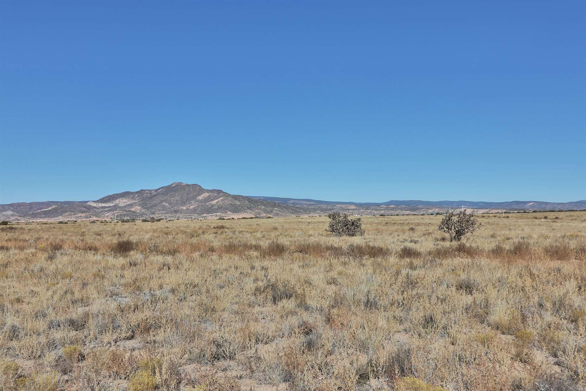 Lot 16 Vista de Pedernal, Medanales, New Mexico 87548, ,Land,For Sale,Lot 16 Vista de Pedernal,201905068