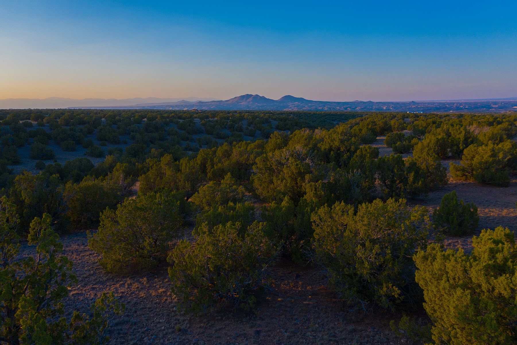 32 Silver Spur, Santa Fe, New Mexico 87010-1, ,Land,For Sale,32 Silver Spur,202004086