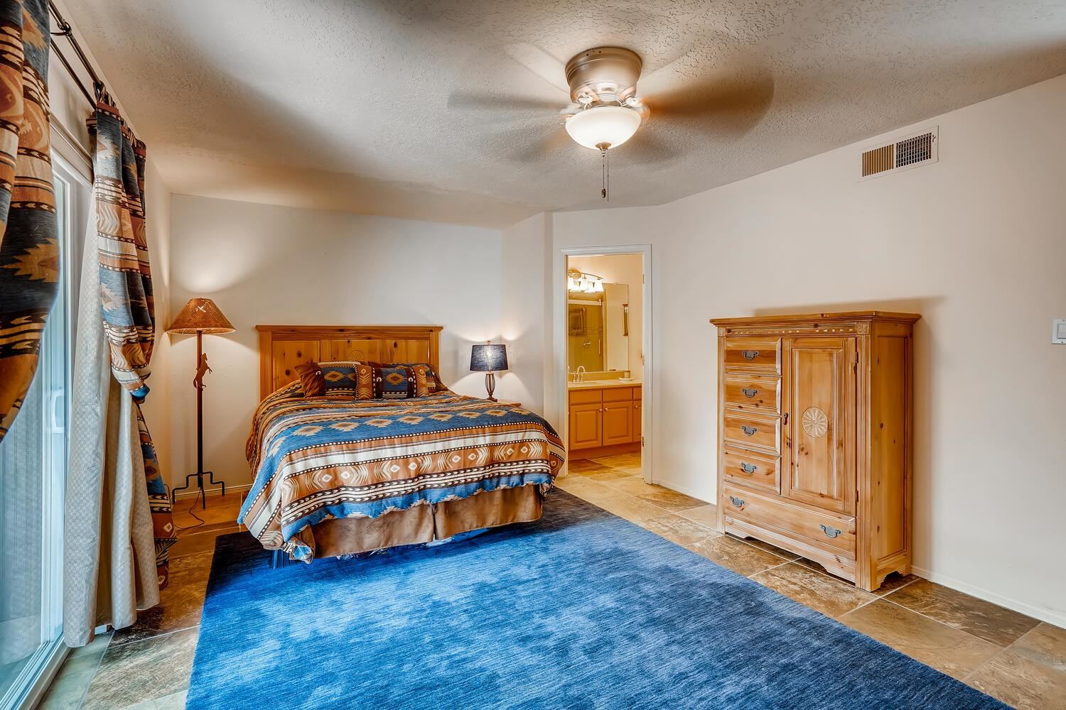 1543 Escondida, Santa Fe, New Mexico 87507, 3 Bedrooms Bedrooms, ,2 BathroomsBathrooms,Residential,For Sale,1543 Escondida,202102460