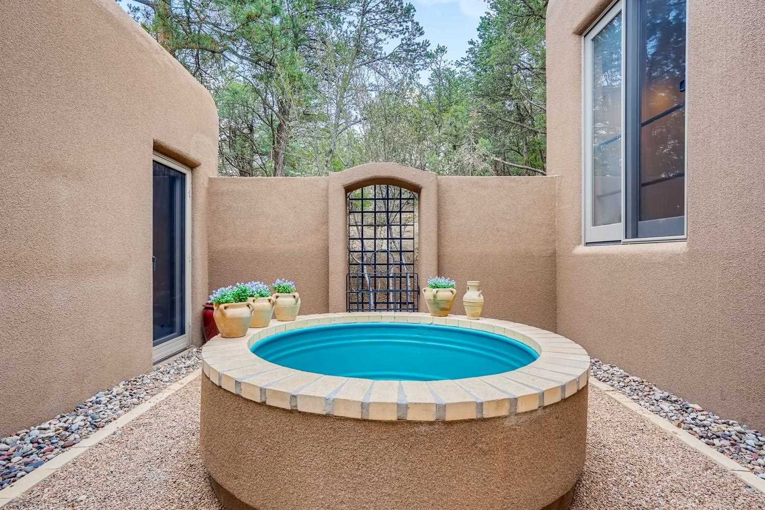 1404 Tesuque Creek, Santa Fe, New Mexico 87501, 2 Bedrooms Bedrooms, ,2 BathroomsBathrooms,Residential,For Sale,1404 Tesuque Creek,202103298