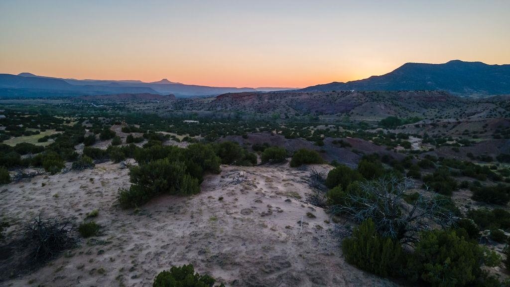 Abiquiu, New Mexico 87510, ,Land,For Sale,202102488