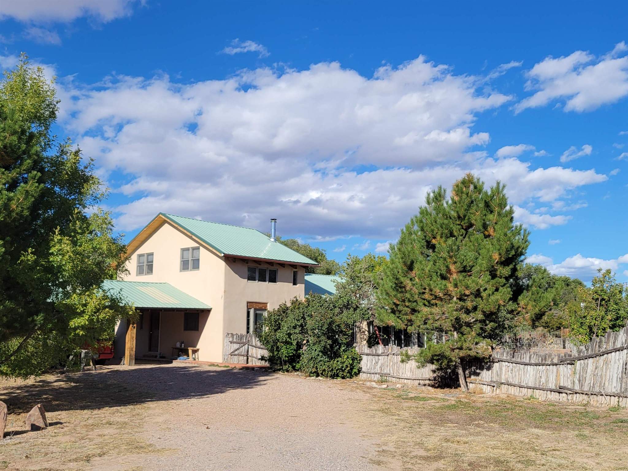 24 CALLE LILA, Santa Fe, New Mexico 87506, 2 Bedrooms Bedrooms, ,2 BathroomsBathrooms,Residential,For Sale,24 CALLE LILA,202104672