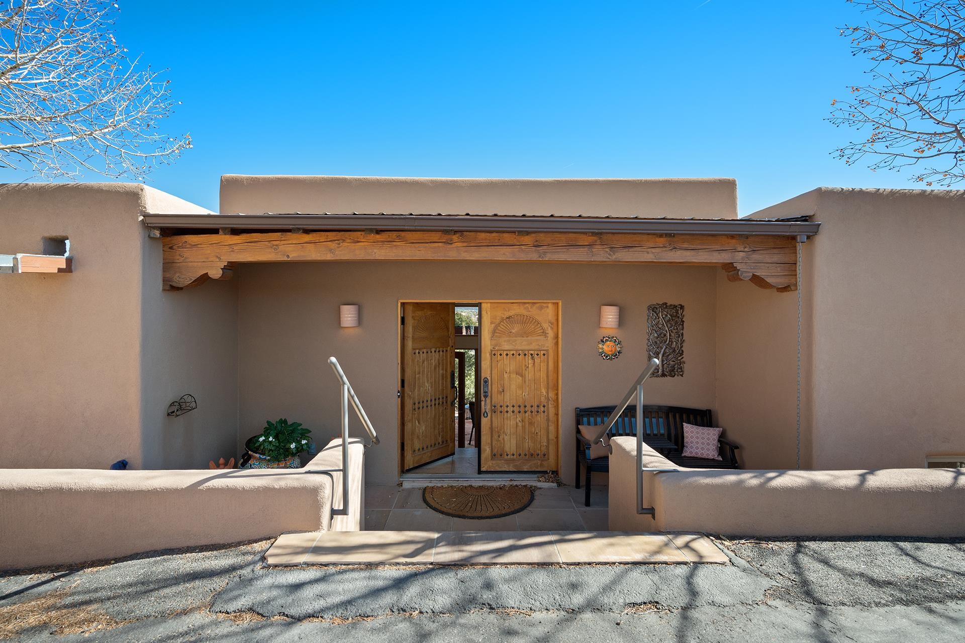 1702 Watchpoint, Santa Fe, New Mexico 87507, 3 Bedrooms Bedrooms, ,3 BathroomsBathrooms,Residential,For Sale,1702 Watchpoint,202200821