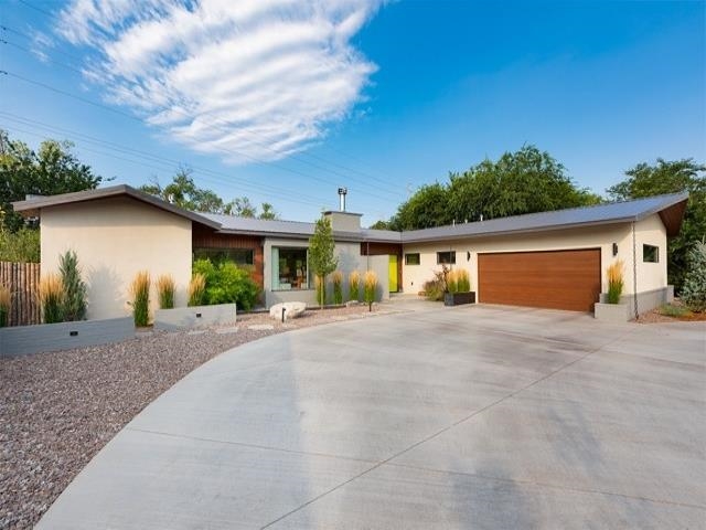 103 Valley, Santa Fe, New Mexico 87501, 3 Bedrooms Bedrooms, ,3 BathroomsBathrooms,Residential,For Sale,103 Valley,202201066