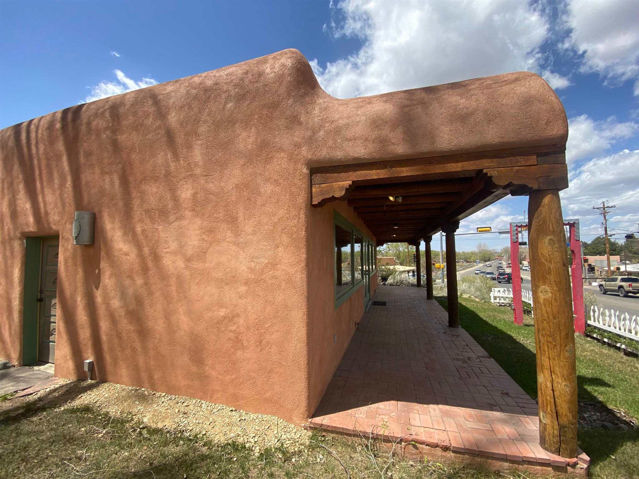 534 Paseo del Pueblo Norte, Taos, New Mexico 87571, ,Commercial Lease,For Rent,534 Paseo del Pueblo Norte,202201391