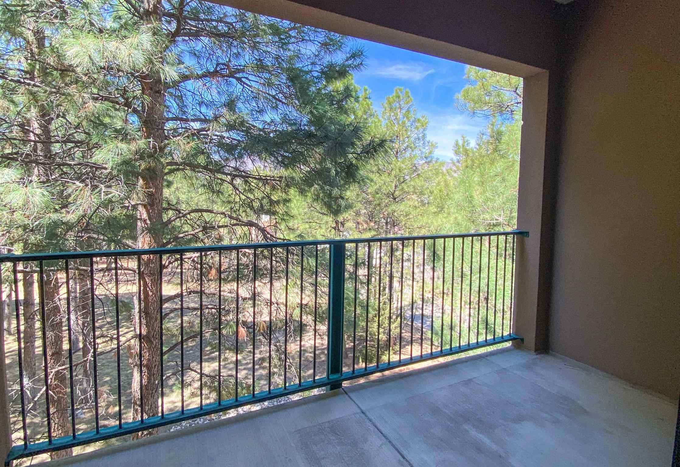 1001 Oppenheimer 220, Los Alamos, New Mexico 87544, 2 Bedrooms Bedrooms, ,2 BathroomsBathrooms,Residential,For Sale,1001 Oppenheimer 220,202201218