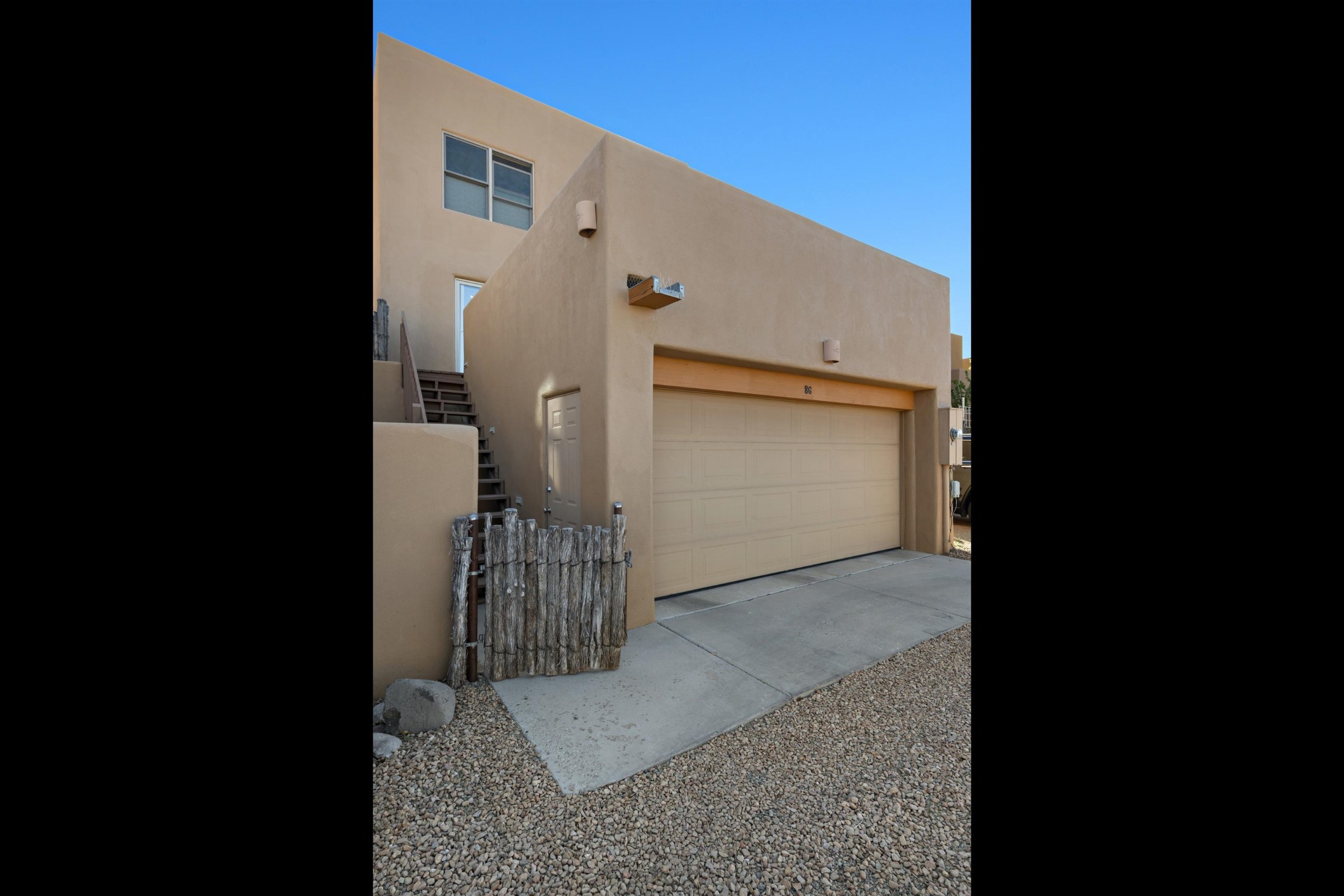 86 Avenida Frijoles, Santa Fe, New Mexico 87507, 4 Bedrooms Bedrooms, ,3 BathroomsBathrooms,Residential,For Sale,86 Avenida Frijoles,202201354