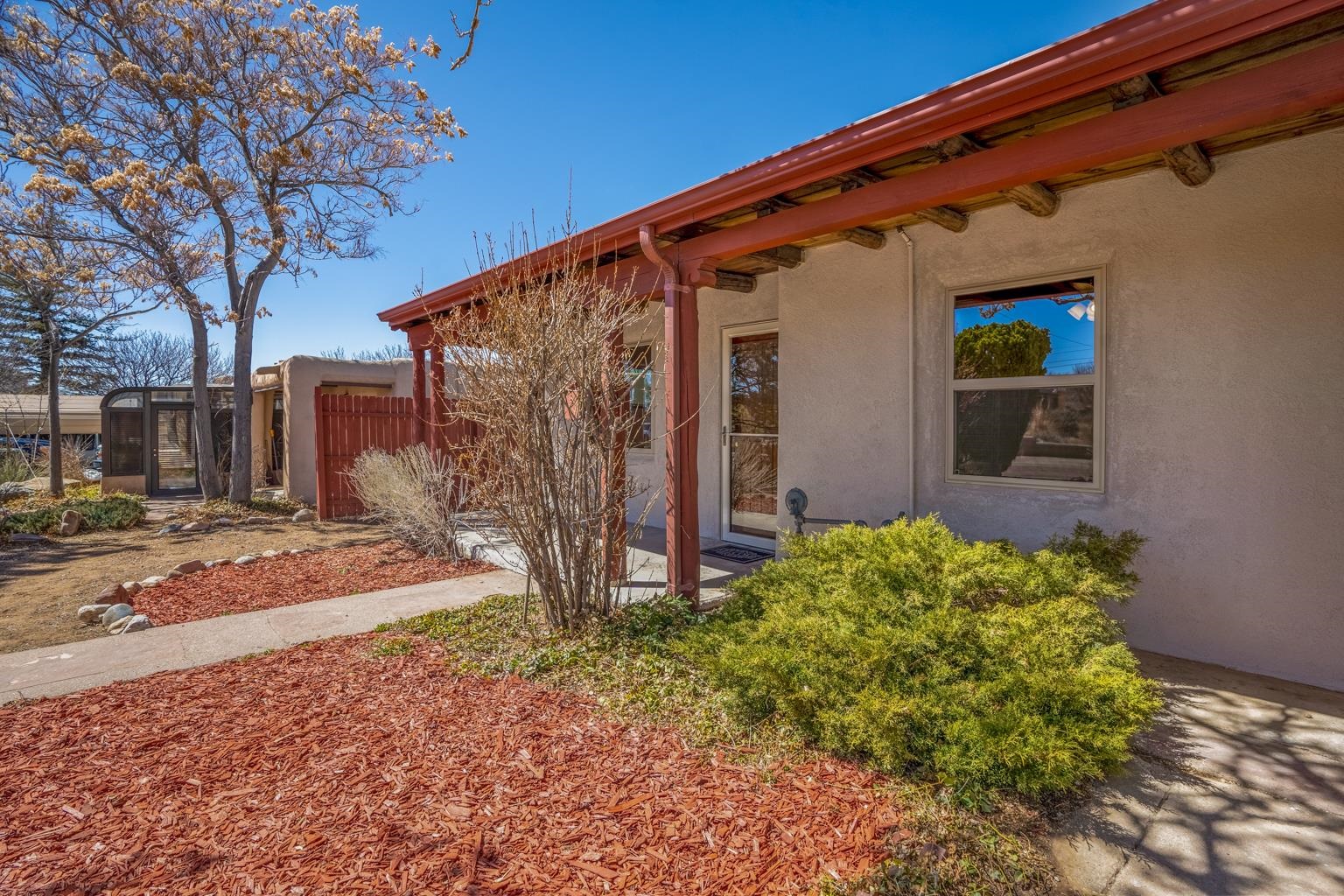 1829 PUYE, Santa Fe, New Mexico 87505, 3 Bedrooms Bedrooms, ,2 BathroomsBathrooms,Residential,For Sale,1829 PUYE,202201010