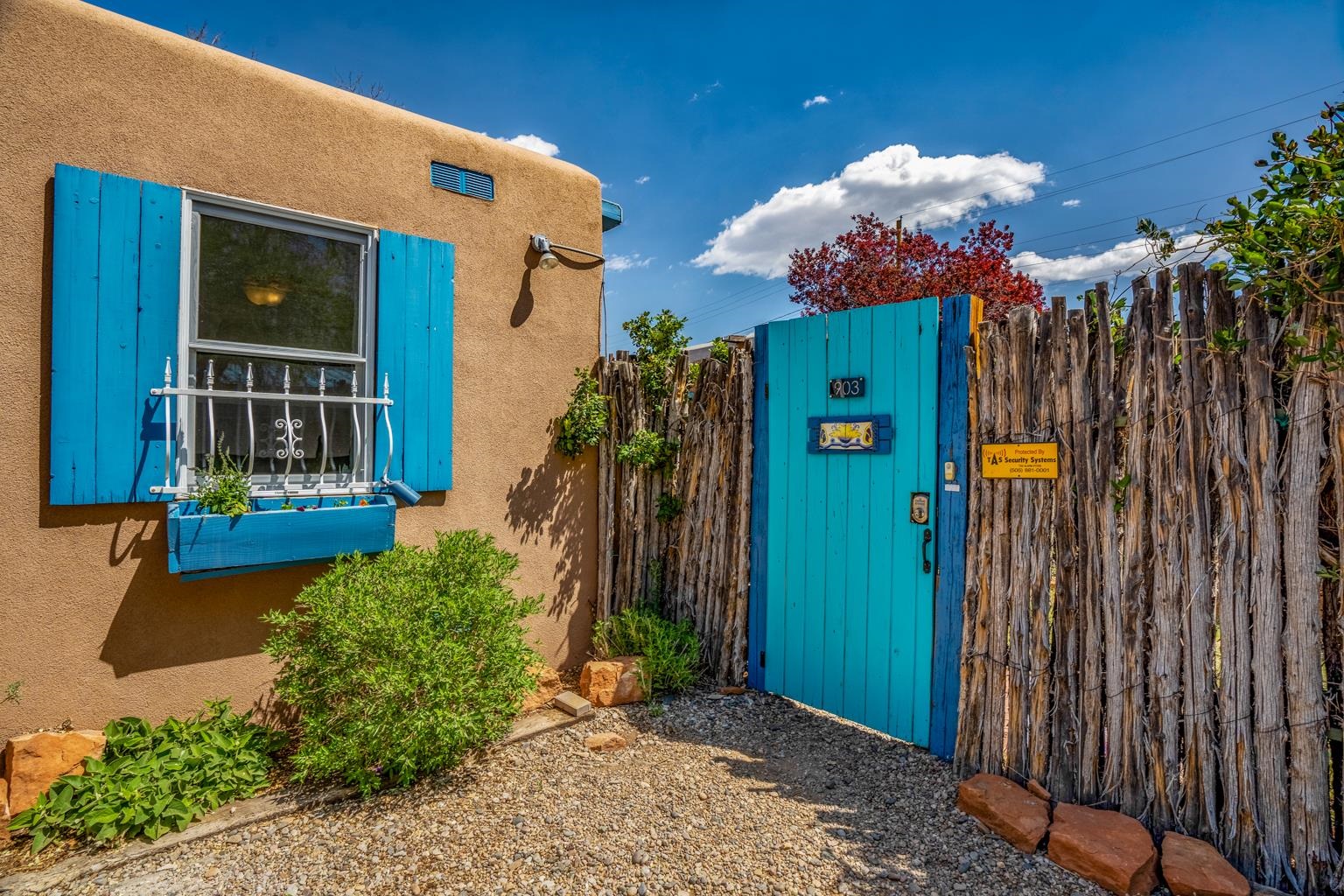 903 Don Juan, Santa Fe, New Mexico 87501, 3 Bedrooms Bedrooms, ,2 BathroomsBathrooms,Residential,For Sale,903 Don Juan,202201554