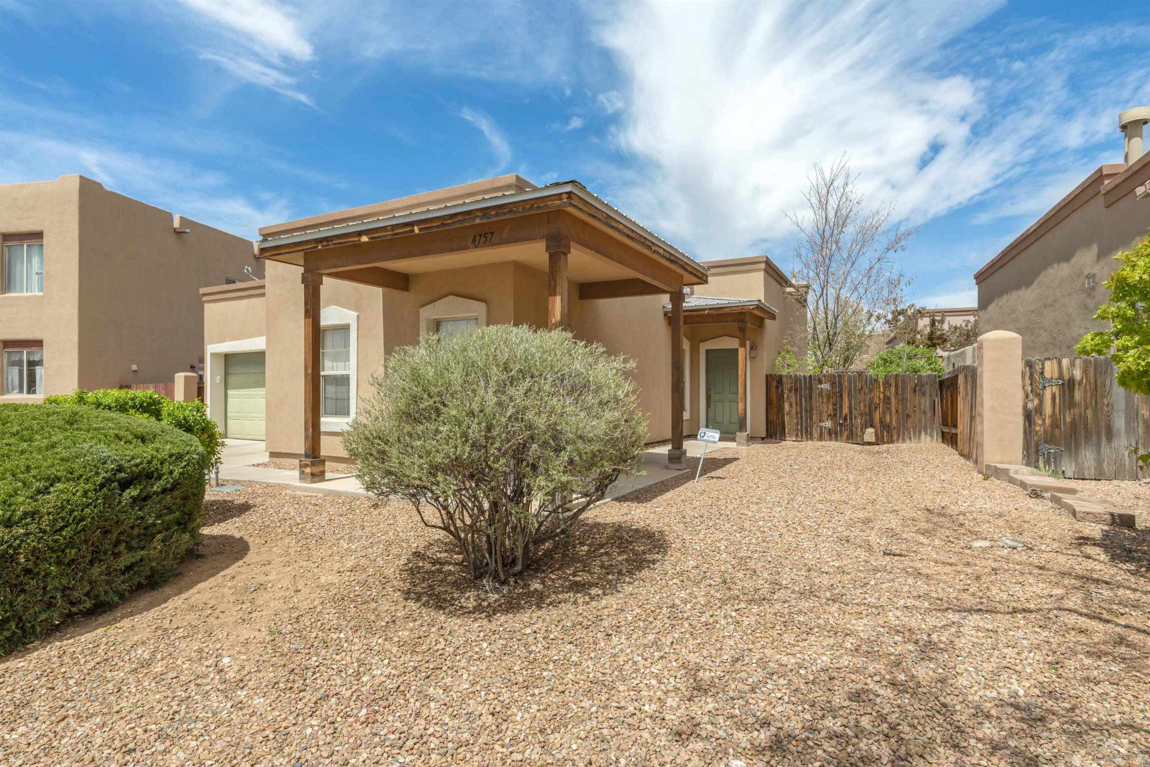 4757 Highlands, Santa Fe, New Mexico 87507, 3 Bedrooms Bedrooms, ,2 BathroomsBathrooms,Residential,For Sale,4757 Highlands,202201480