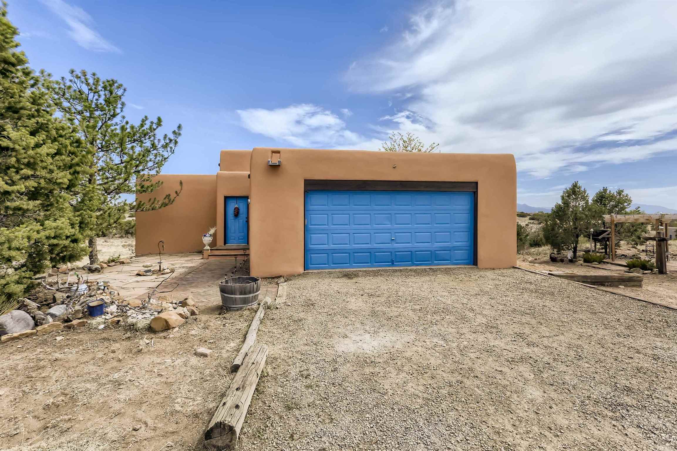 5 AZUL Drive, Santa Fe, New Mexico 87508, 4 Bedrooms Bedrooms, ,3 BathroomsBathrooms,Residential,For Sale,5 AZUL Drive,202201655