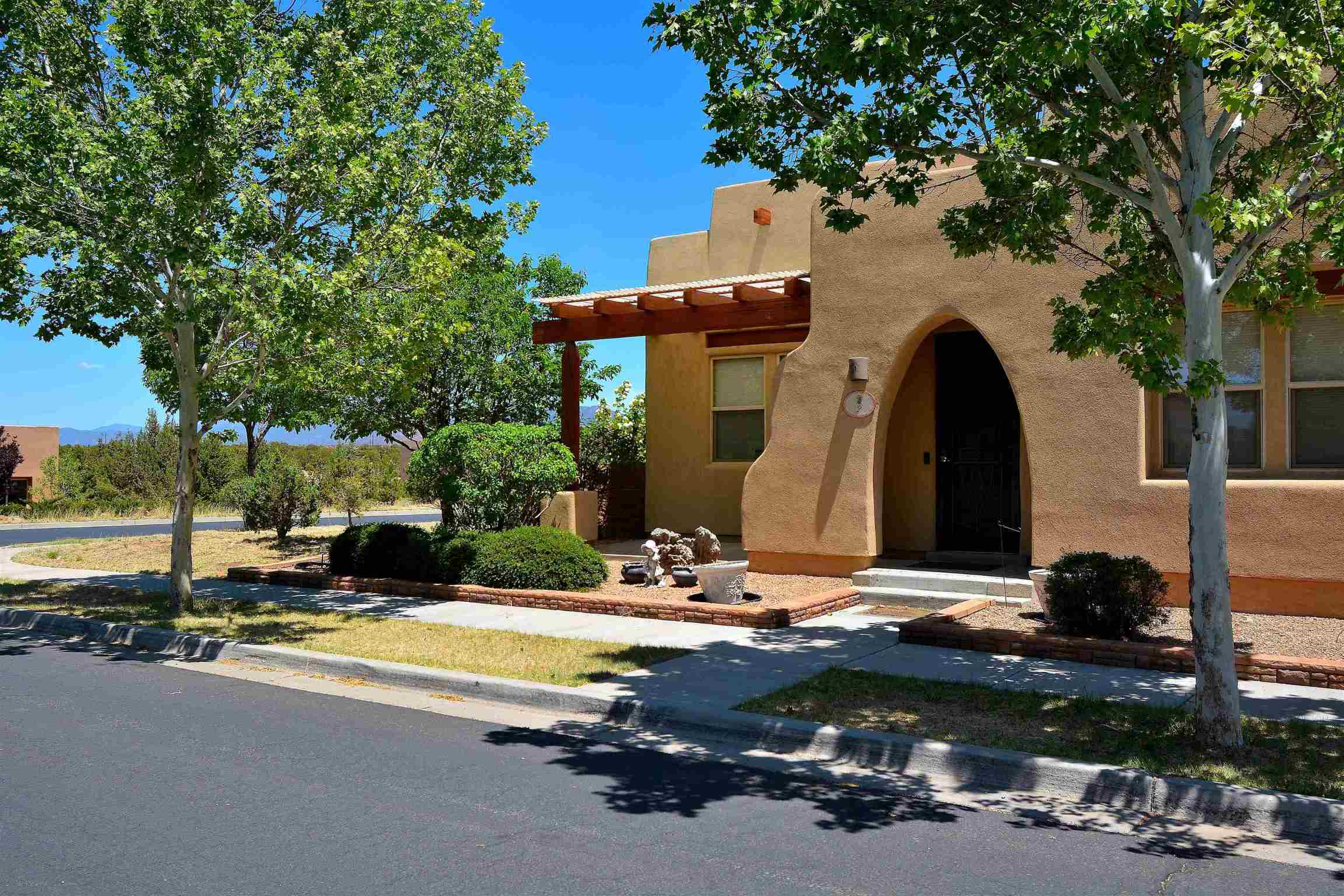 2 SHIPROCK PEAK, Santa Fe, New Mexico 87508, 3 Bedrooms Bedrooms, ,2 BathroomsBathrooms,Residential,For Sale,2 SHIPROCK PEAK,202201765