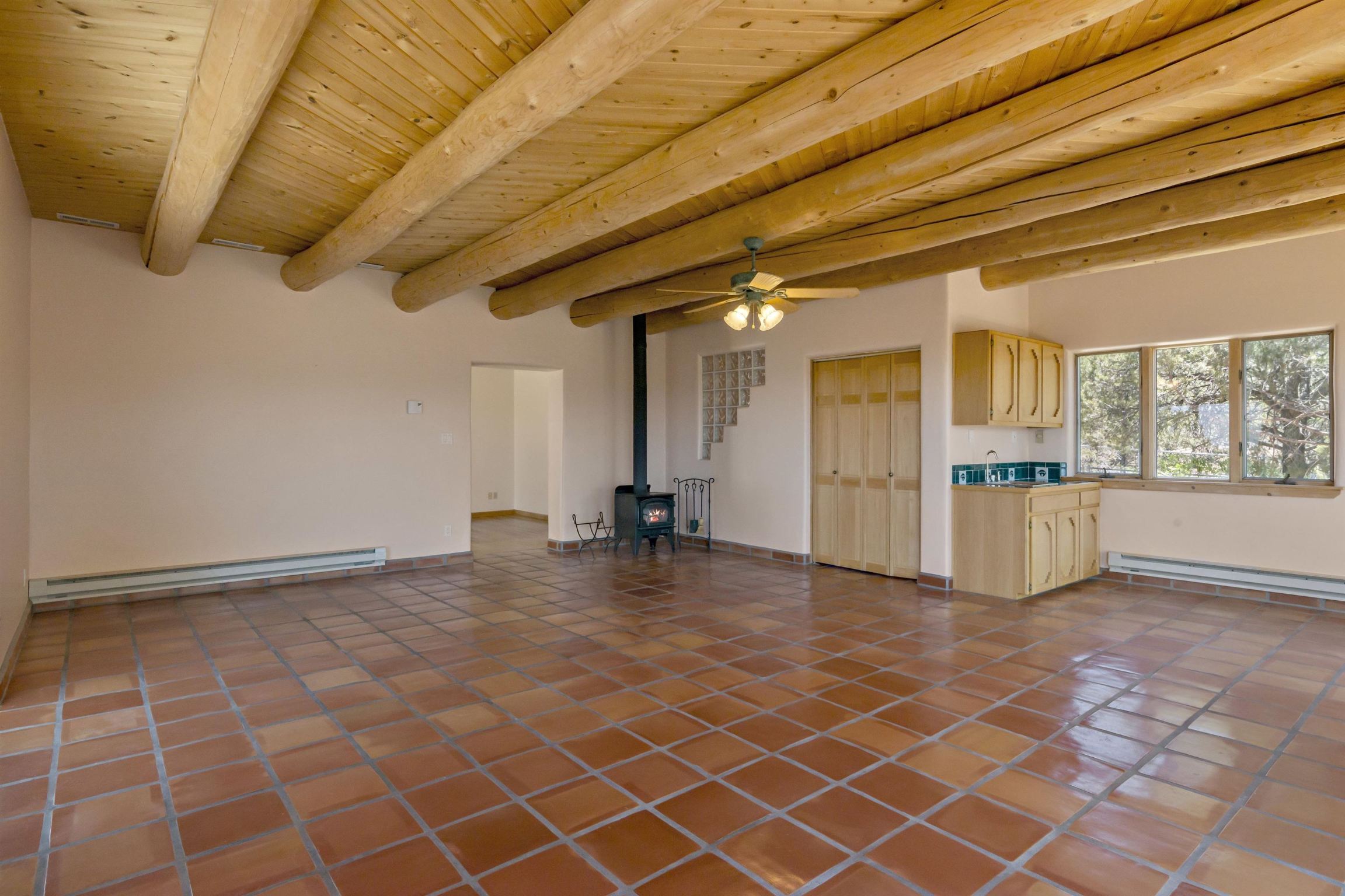 32 Lone Pine Spur, Santa Fe, New Mexico 87505, 3 Bedrooms Bedrooms, ,3 BathroomsBathrooms,Residential,For Sale,32 Lone Pine Spur,202202099