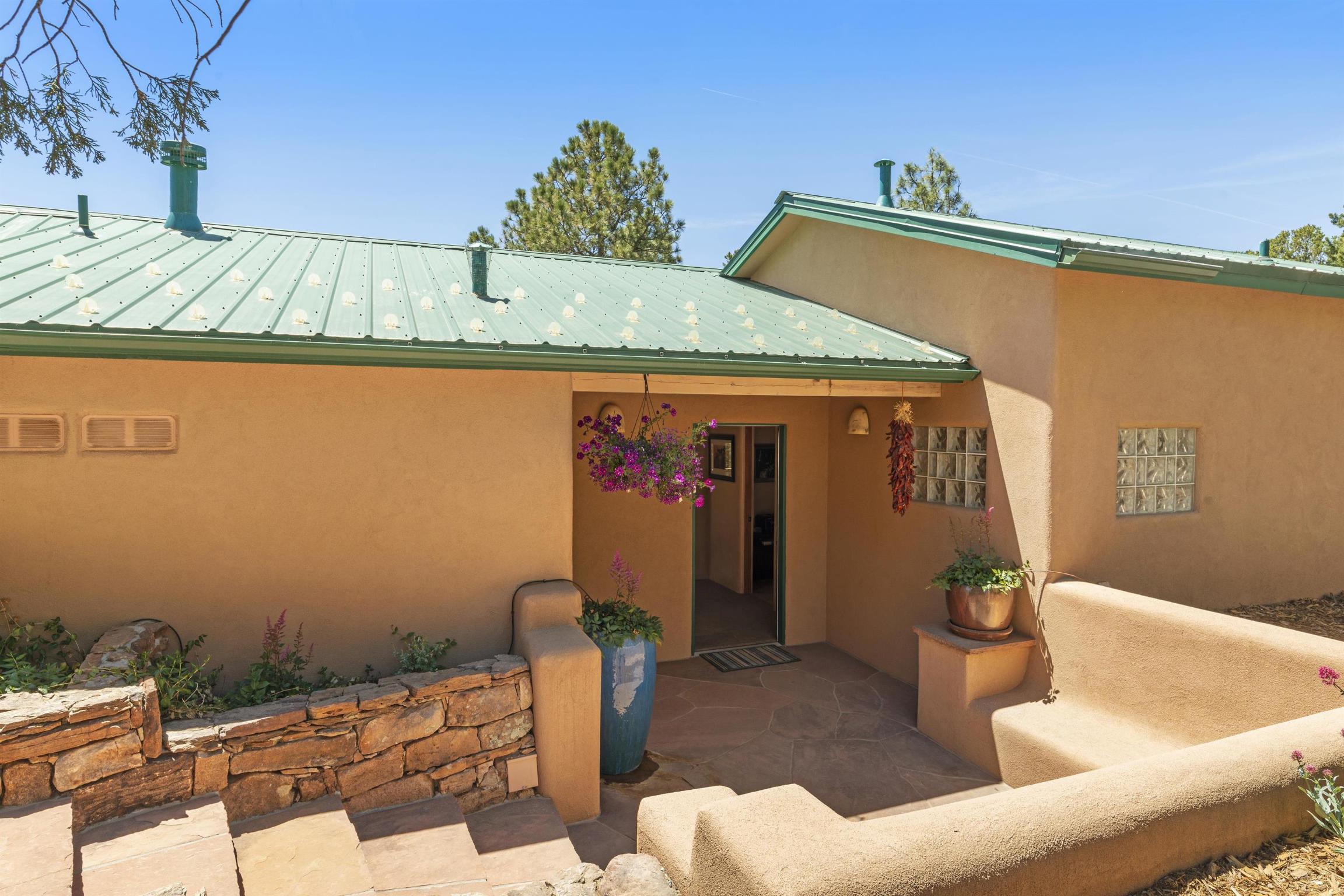 82 Quartz Trail, Santa Fe, New Mexico 87505, 4 Bedrooms Bedrooms, ,4 BathroomsBathrooms,Residential,For Sale,82 Quartz Trail,202202179