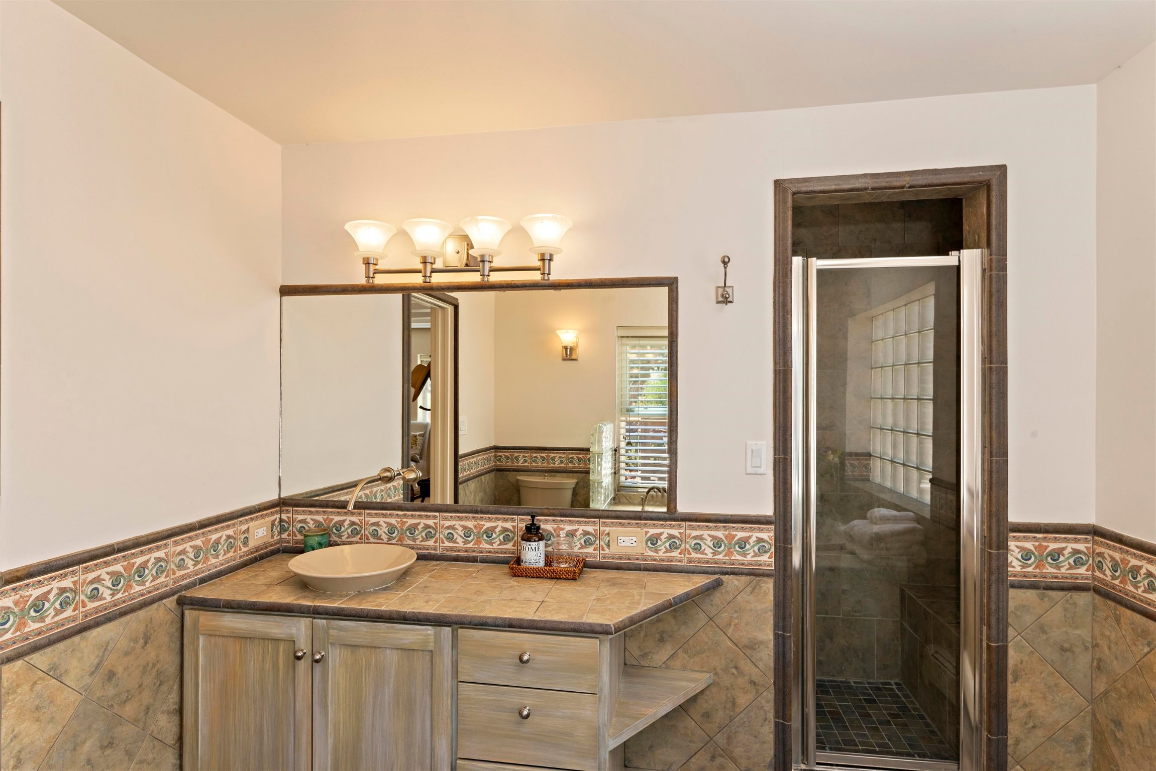 172 Wolf Road, Santa Fe, New Mexico 87508-6708, 2 Bedrooms Bedrooms, ,2 BathroomsBathrooms,Residential,For Sale,172 Wolf Road,202202327