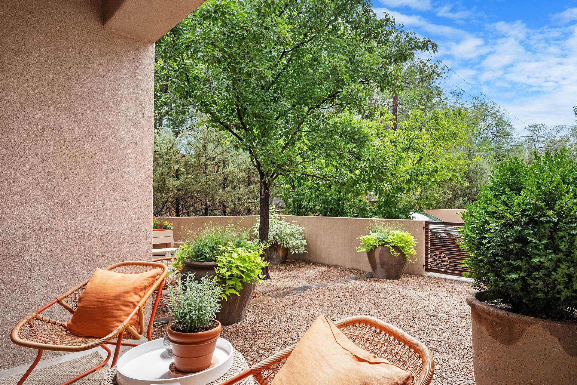 806 Palace Avenue A, Santa Fe, New Mexico 87501, 2 Bedrooms Bedrooms, ,3 BathroomsBathrooms,Residential,For Sale,806 Palace Avenue A,202202334