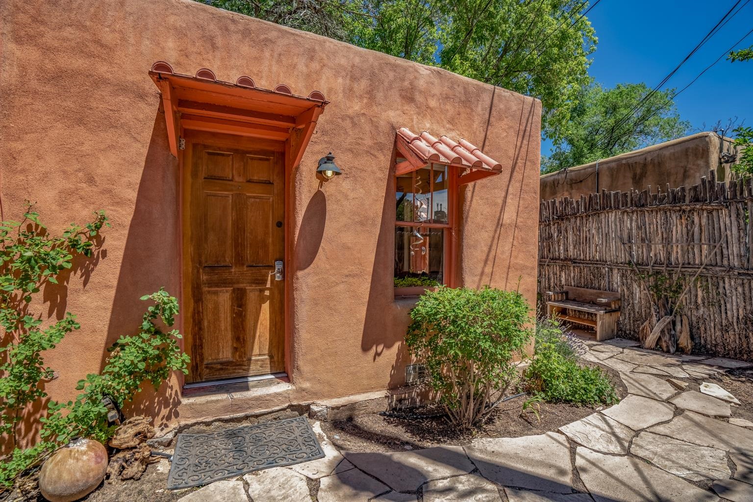 147 Duran, Santa Fe, New Mexico 87501, 2 Bedrooms Bedrooms, ,1 BathroomBathrooms,Residential,For Sale,147 Duran,202202407