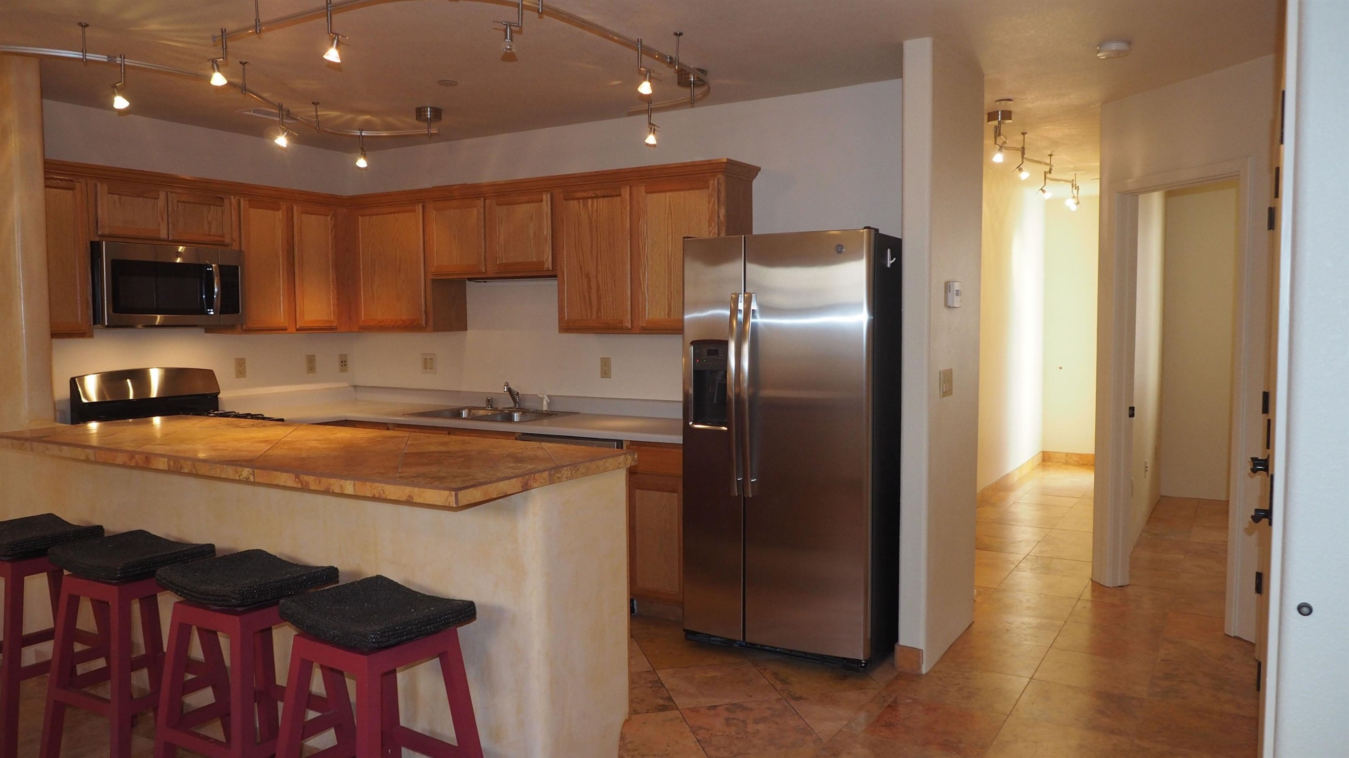 103 Catron 26, Santa Fe, New Mexico 87501, 2 Bedrooms Bedrooms, ,1 BathroomBathrooms,Residential Lease,For Rent,103 Catron 26,202231903
