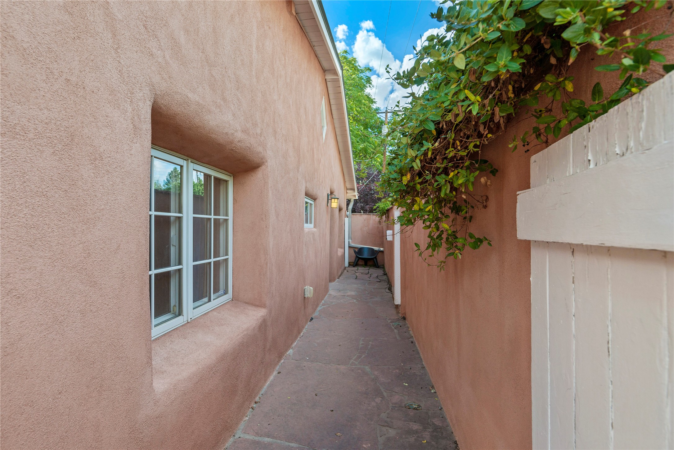 864 E Palace Avenue, Santa Fe, New Mexico 87501, 2 Bedrooms Bedrooms, ,2 BathroomsBathrooms,Residential,For Sale,864 E Palace Avenue,202231954