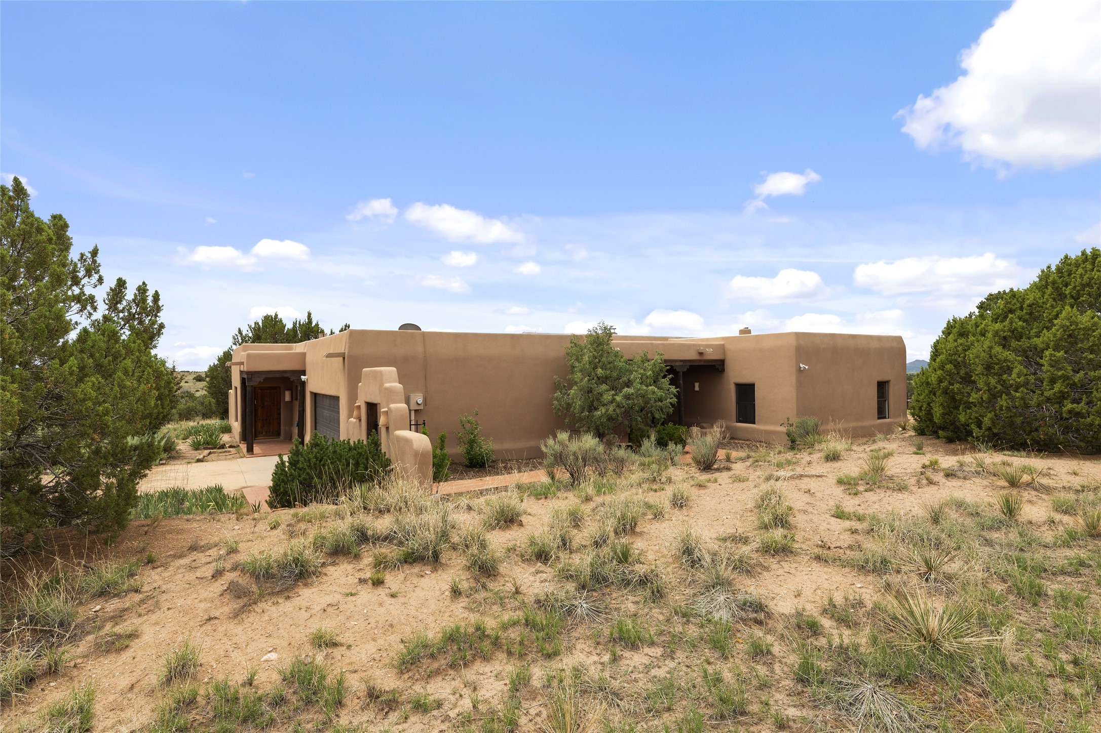 4 Tetilla Road, Santa Fe, New Mexico 87508, 3 Bedrooms Bedrooms, ,2 BathroomsBathrooms,Residential,For Sale,4 Tetilla Road,202231487